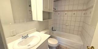 VERY NICE 2BED/1BATH WITH HUGE BACKYARD Gallery 7
