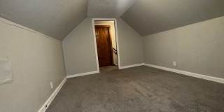 12918 Ferris Avenue Gallery 17