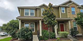 Beautiful Two-story 3 bed / 2.5 bath Home in Cedar Park Gallery 3