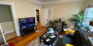 NEU 4 BR Apartment (in unit laundry!)- NO FEE - 9/1 Gallery 12