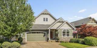 Spacious Bull Mountain 4 Bedroom Home with Hardwood Floors, Gourmet Kitchen, Two Balconies & Backyard Spacious Bull Mountain 4 Bedroom Home with Hardwood Floors, Gourmet Kitchen, Two Balconies & Backyard Gallery 1