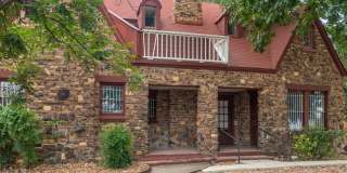 1618 W KINGS HWY Gallery 13