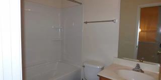 Room in 3 Bedroom Townhome at Derryrush Ave Gallery 6