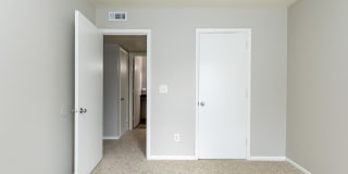 Tivoli Apartments Gallery 12