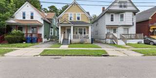 Charming 2BR Duplex in Buffalo Gallery 1