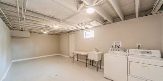 114 Michigan Avenue Gallery 16