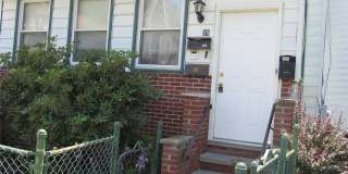 35 Taylor Avenue Gallery 1