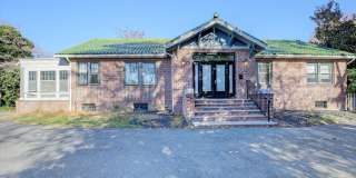 589 Westwood Avenue Gallery 5