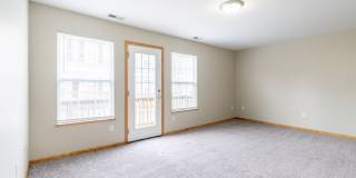 2 Bedroom 2 Bathroom Town House - End Unit Gallery 27