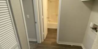 River Walk Apartments Gallery 377