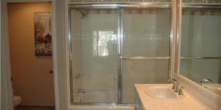 Beautiful UTC Townhome at the Renaissance Capri, with Loft, Fireplace, Garage & Resort Amenities Gallery 10