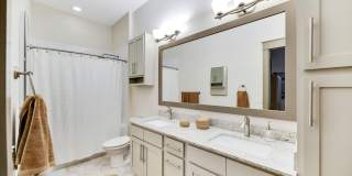 Varela Westshore Gallery 34