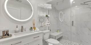 7076 Park Manor Gallery 20