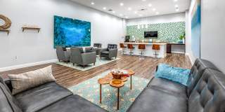 The Meridian Gallery 12