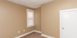 2400 West Baltimore Street Gallery 15