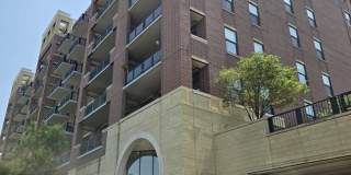 811 W 15th Place unit: 703 Gallery 1