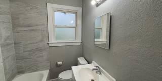Private Northside 2/1 Residence For Rent! Pet Friendly! Washer & Dryer Included! Gallery 5