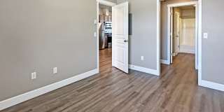 1515 South Avenue West Gallery 18