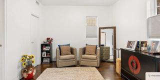 1124 10TH Street NW Gallery 22