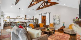 4402 E TURNEY Avenue Gallery 14