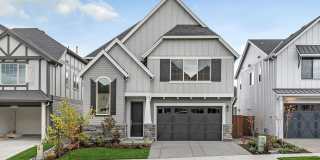 Bethany Stunner - 5 Bedrooms with Main-Level Bed & Bath, Modern Kitchen & Private Fenced Yard Gallery 1