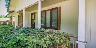Two Bedroom, 2 Bath, 1-Car Garage, 1179 sq ft feet home with wood burning fireplace. and screened porch. Gallery 4