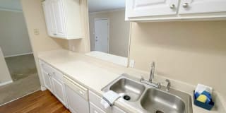 Chateau Apartments Gallery 2