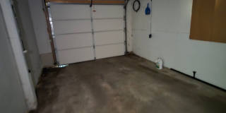 Great location 3 bed 1 bath with appliances! Gallery 3