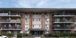 2206 S Goebbert Road Gallery 1