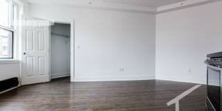 Charming apartment in Fenway Gallery 7