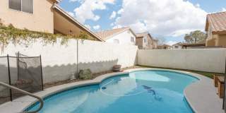 Fully furnished home with pool Gallery 29