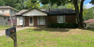 3 bedroom 1 bathroom off Kicker Rd Gallery 1