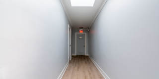 6239 N Western Avenue Gallery 24