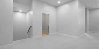 392 W Ridges Boulevard Gallery 19