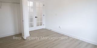 Beautifully Remodeled Modern 3-Bedroom TownHome with Fenced Yard & Garage in Orting Beautifully Remodeled Modern 3-Bedroom TownHome with Fenced Yard & Garage in Orting Gallery 16