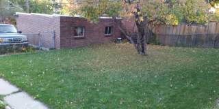 SUPER CUTE 1 BDRM IN DUPLEX HOME IN SLOAN'S LAKE AREA! GARAGE AND FENCED YARD! Gallery 7