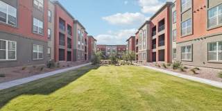 The Maddox Gallery 8