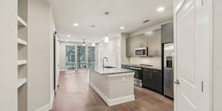 915 Glenwood Apartments at Grant Park Gallery 21