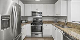 7011 FALLS REACH Drive Gallery 5