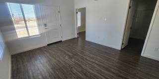 Maricopa Dr 6638 Gallery 6