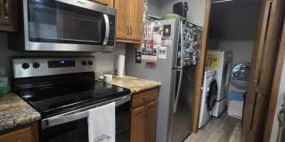 Charming 1 Bed / 1 Bath Duplex – Well-Maintained & Move-In Ready! Gallery 13