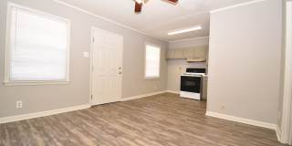 Bulldog Crossing Gallery 12
