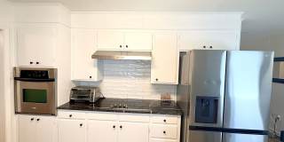 New Price!!! Newly Renovated 3BR/2.5 BA home Gallery 7