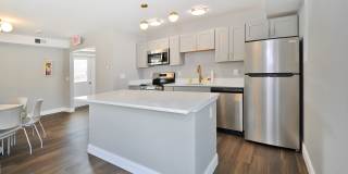 Warren Woods Apartments Gallery 14