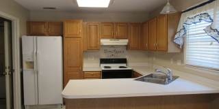 3 BR 2 BA Hunters Creek Gallery 14