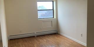 12 Brooklyn Ave Gallery 7