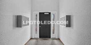 1220 Bedford Woods Dr.-16 Gallery 21