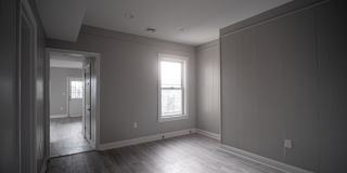143 London St. Gallery 3