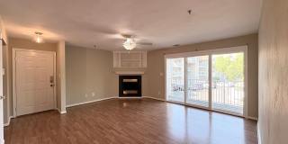 LARGE 2ND FLOOR CONDO Gallery 7