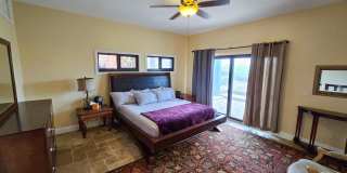 OCEANFRONT FURNISHED ANNUAL ONE BEDROOM ONE BATH Gallery 9